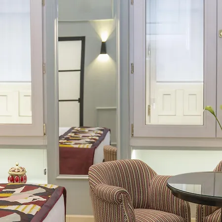 Casa Romana Boutique 4* Seville
